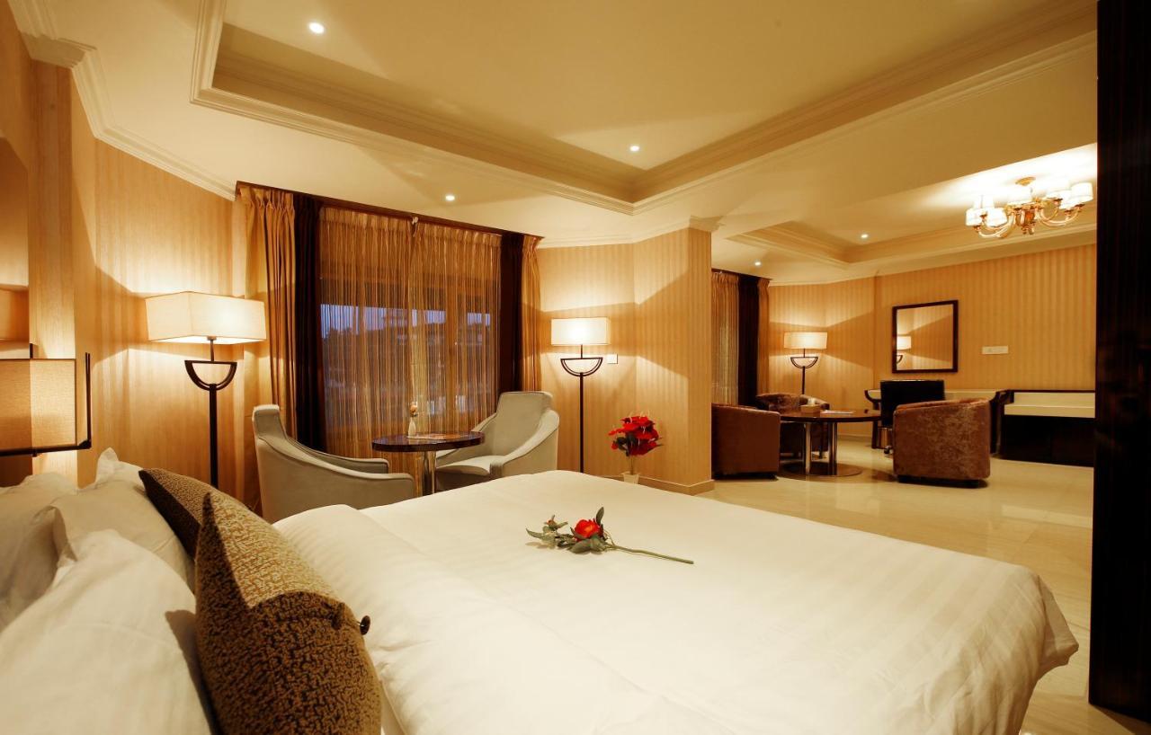 Hotel Park Residency Nilambur Luaran gambar