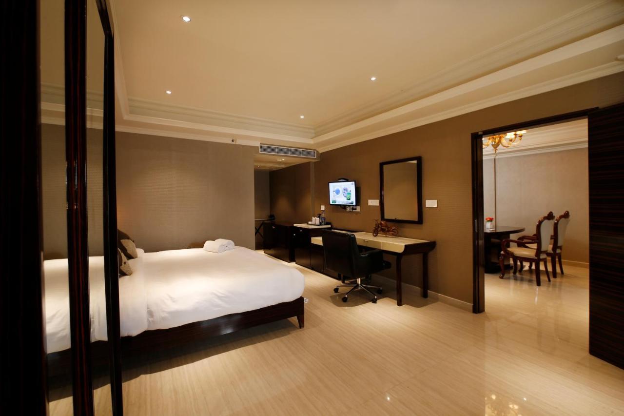 Hotel Park Residency Nilambur Luaran gambar