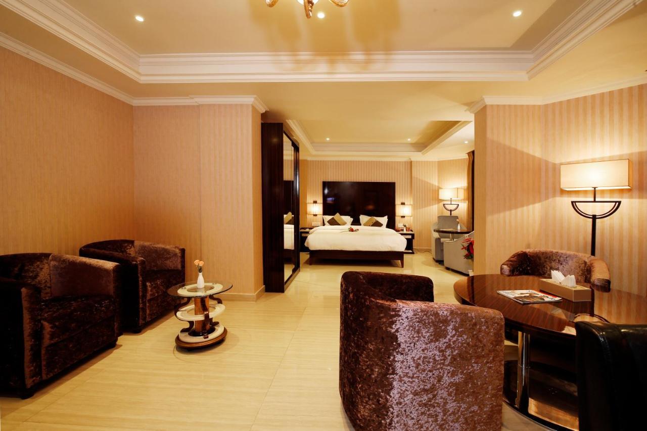 Hotel Park Residency Nilambur Luaran gambar