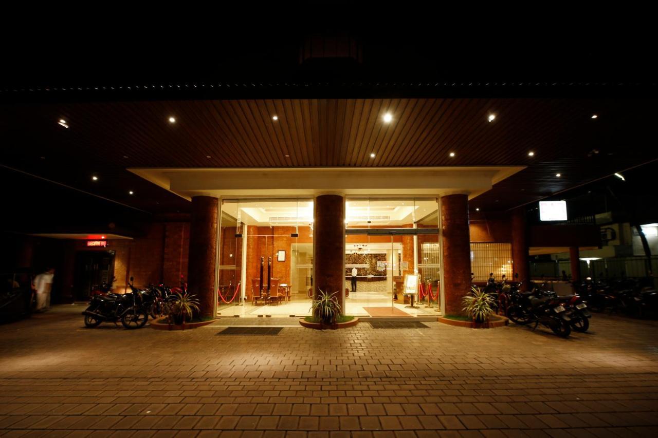 Hotel Park Residency Nilambur Luaran gambar