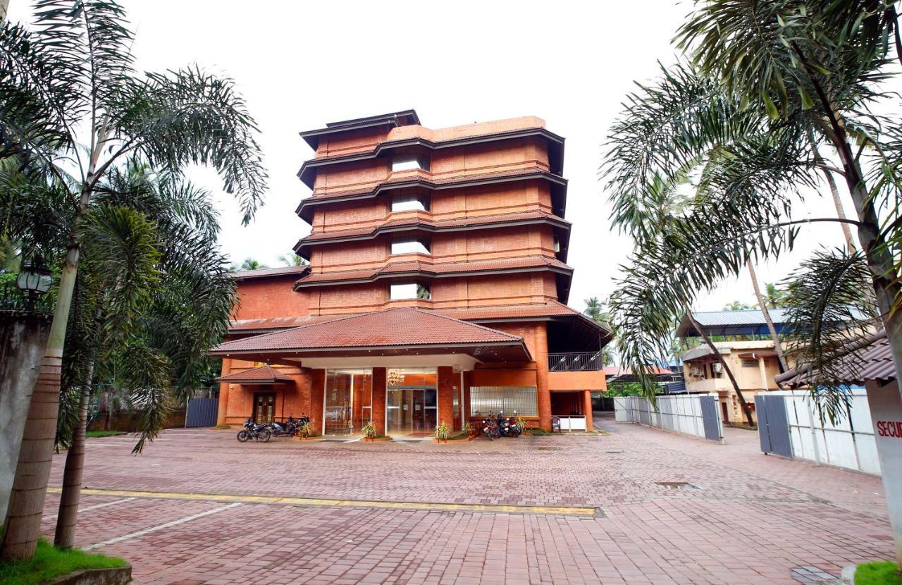 Hotel Park Residency Nilambur Luaran gambar